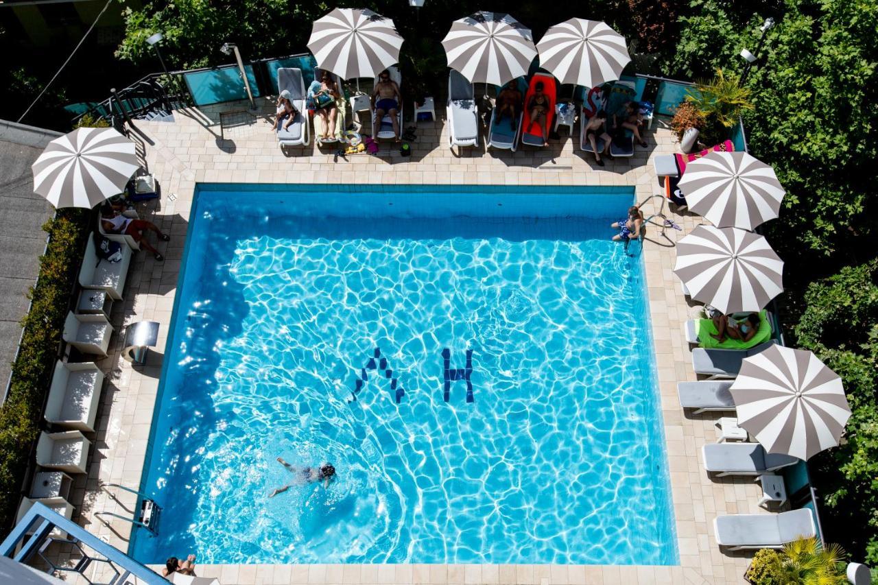 Hotel Verona Cesenatico Extérieur photo