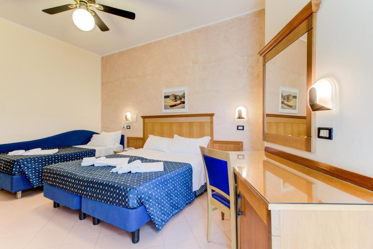 Hotel Verona Cesenatico Extérieur photo