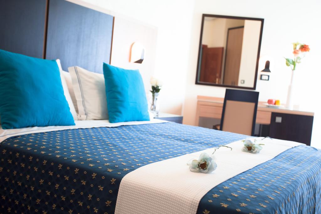 Hotel Verona Cesenatico Chambre photo